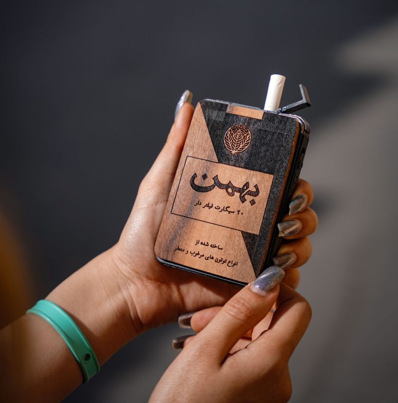 فندک جا سیگاری دار scaled e1760035540876